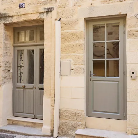 La Grande Bourgade-authentique Maison En Pierre Avec Terrasse Climatisation Au Coeur D'uzes شقة *