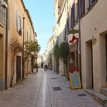 La Grande Bourgade-authentique Maison En Pierre Avec Terrasse Climatisation Au Coeur D'uzes Apartment Uzes
