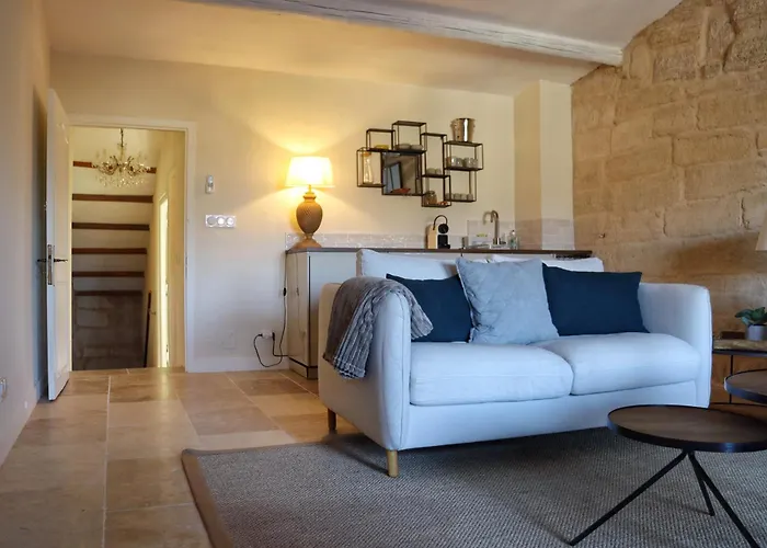 La Grande Bourgade-authentique Maison En Pierre Avec Terrasse Climatisation Au Coeur D'uzes Διαμέρισμα *